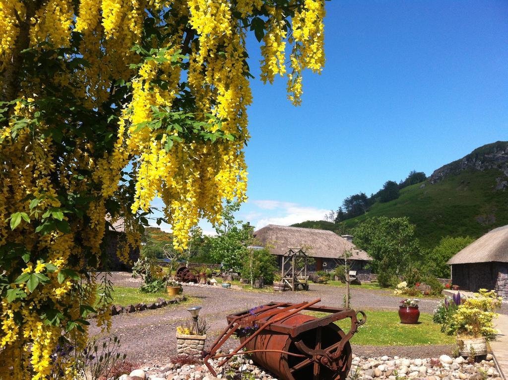 Clan Cottages オーバン エクステリア 写真
